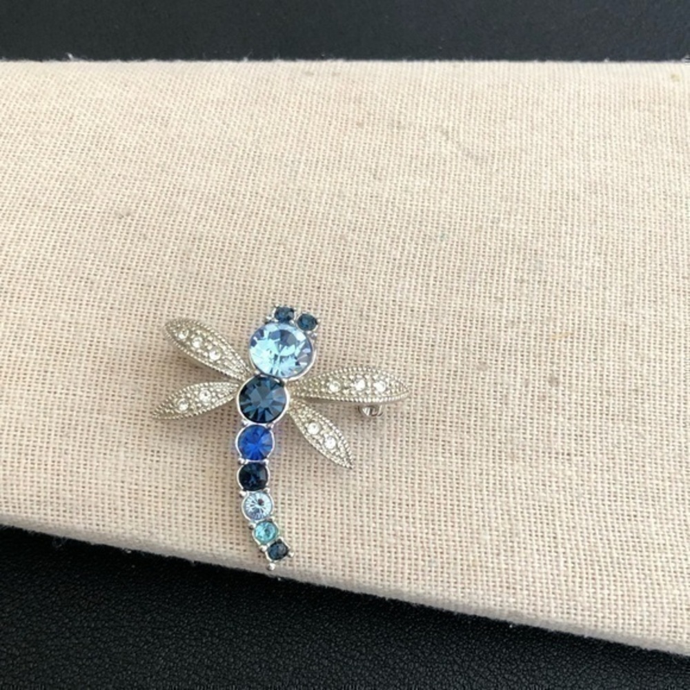 Vintage Avon Dragonfly Rhinestone Brooch